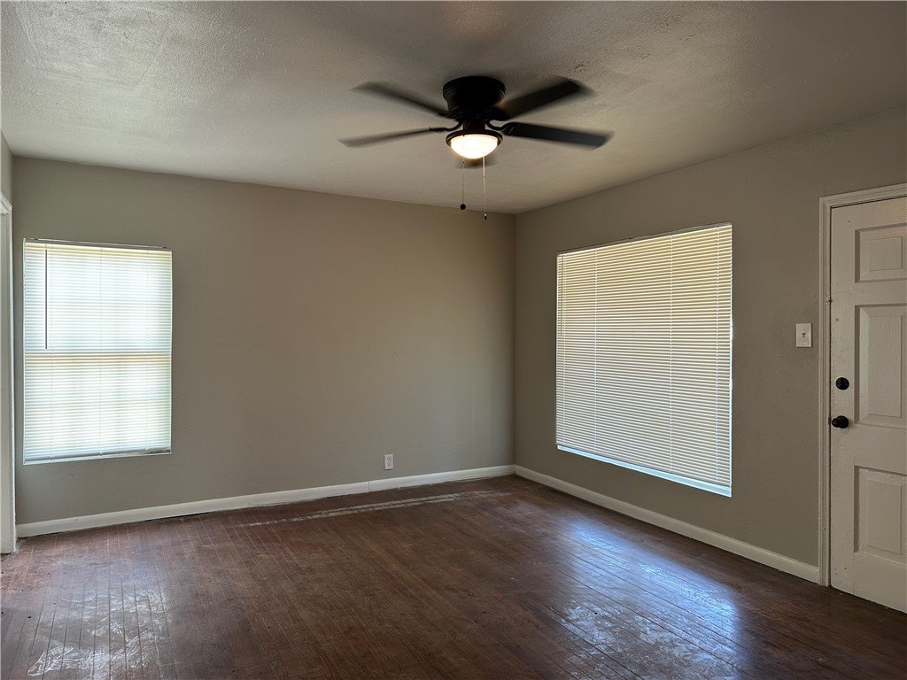 1361 Daytona Dr – photo 3