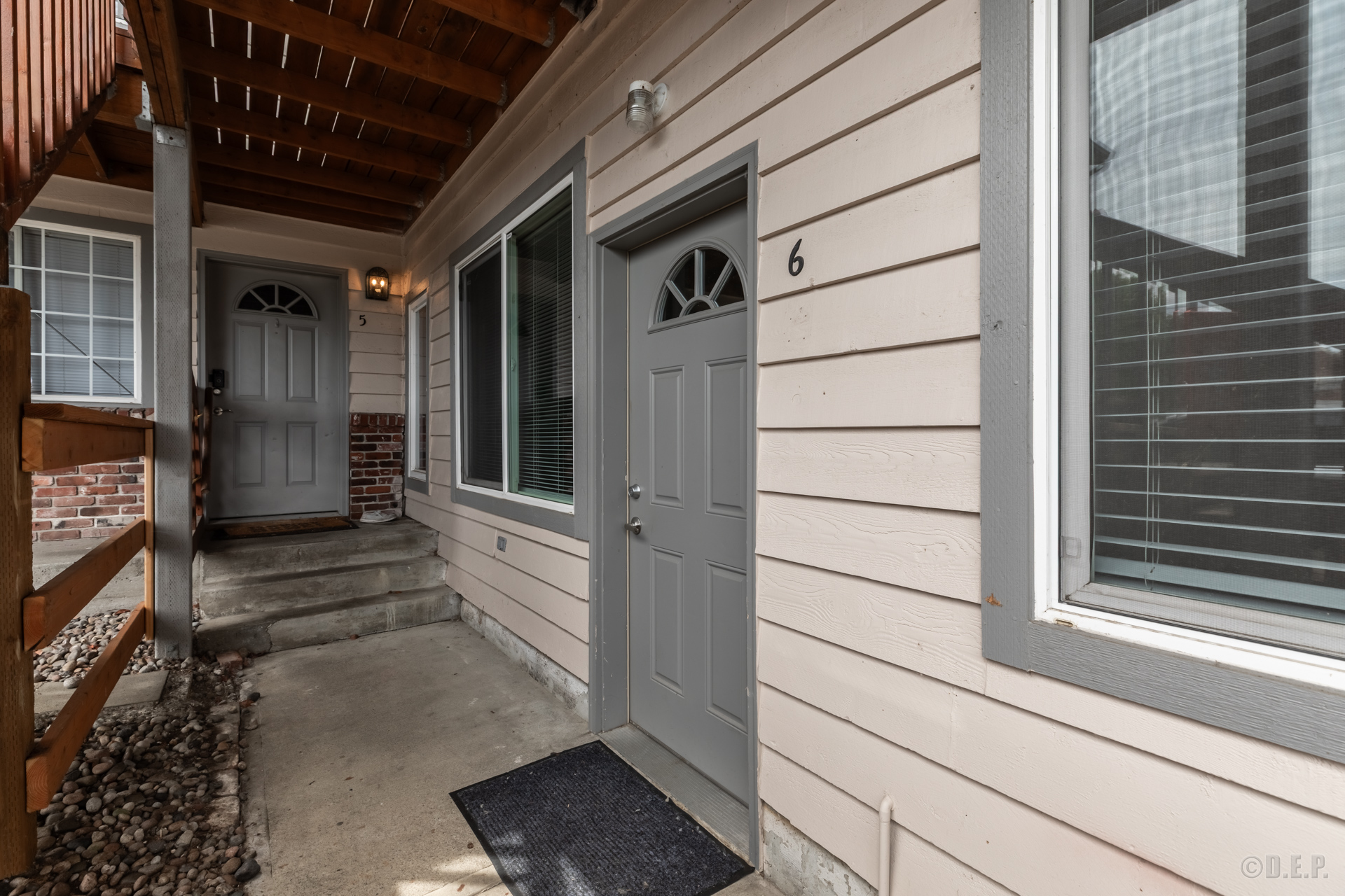 308 W 3rd St unit 6 – photo 2