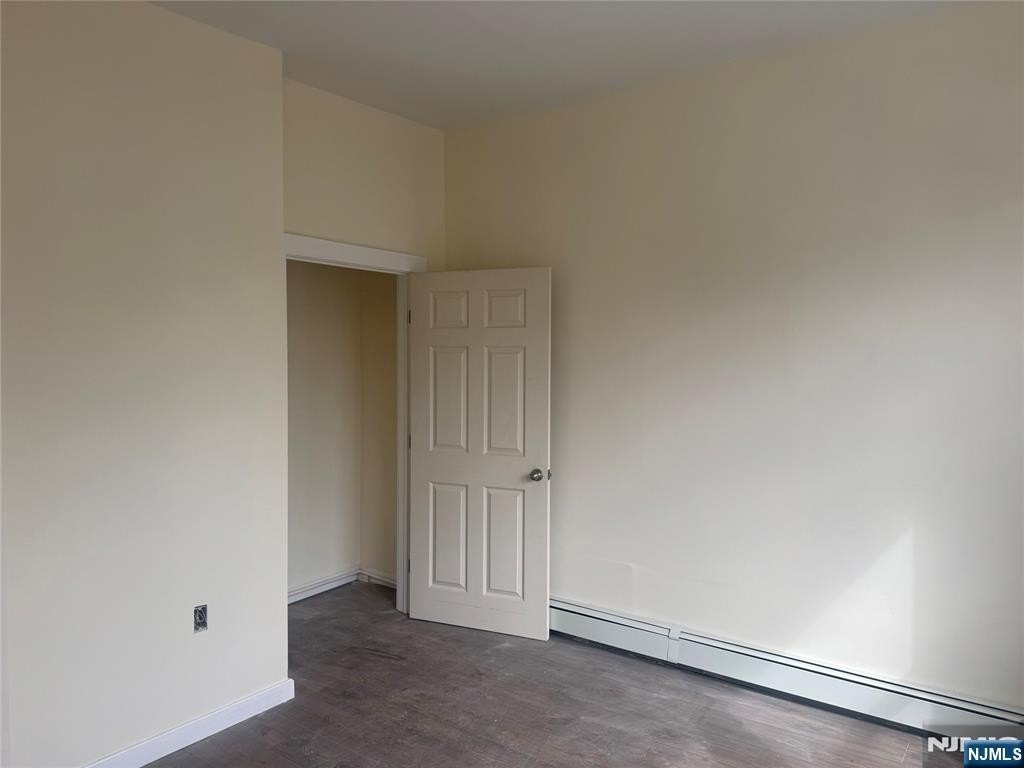 213 Harrison Ave – photo 4