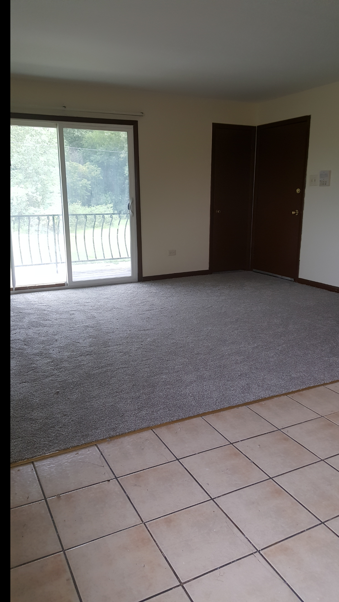 2790 E State St unit 2 East – photo 1
