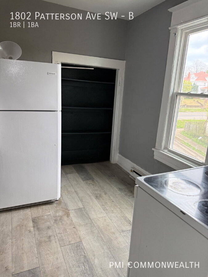 1802 Patterson Ave SW – photo 5