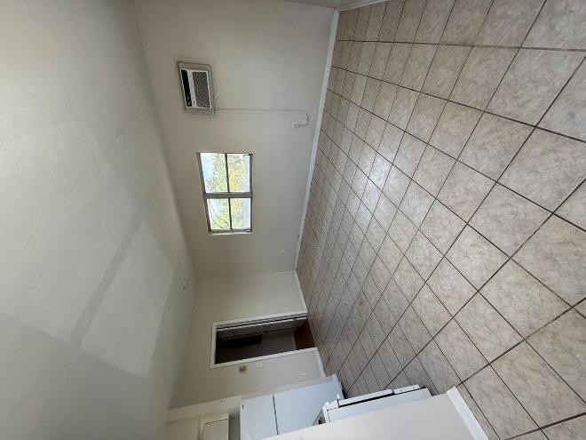 698 Union St – photo 3