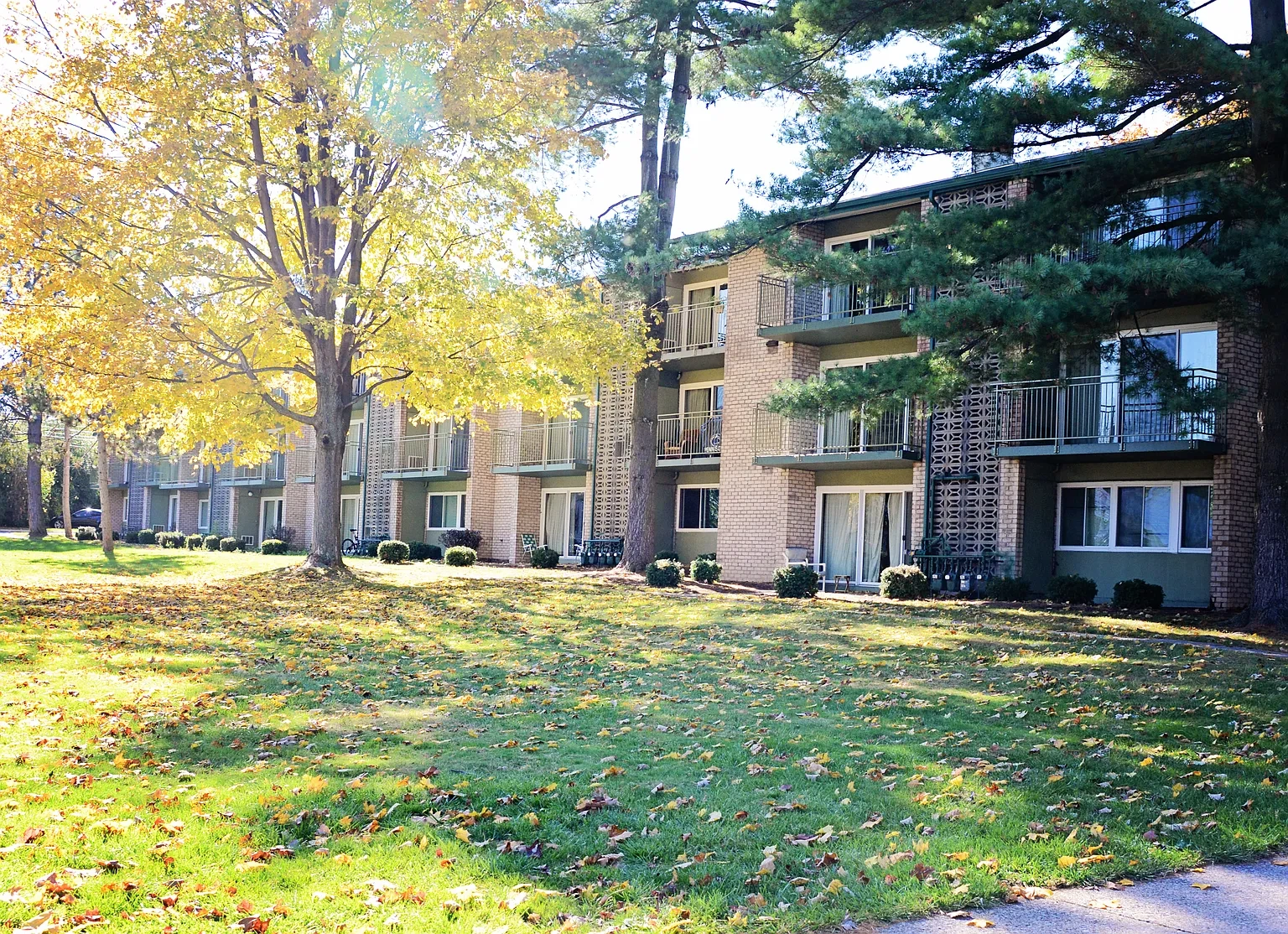 Nittany Garden Apartments – photo 2