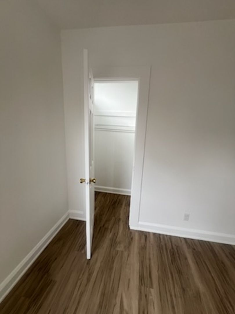 9605 Lorain Ave unit 3146 W 95th St. - Unit 15 – photo 4