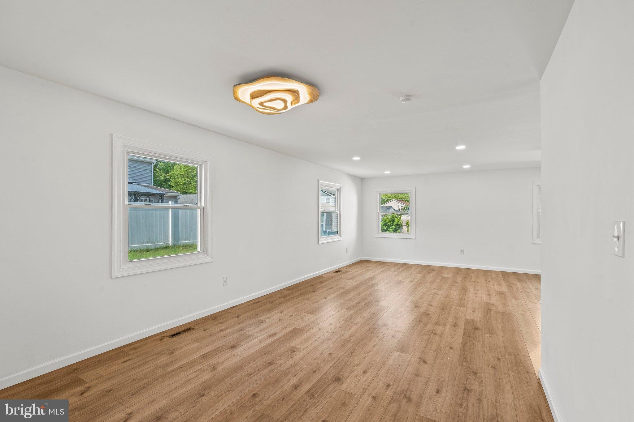 29 Hinsdale Ln – photo 5