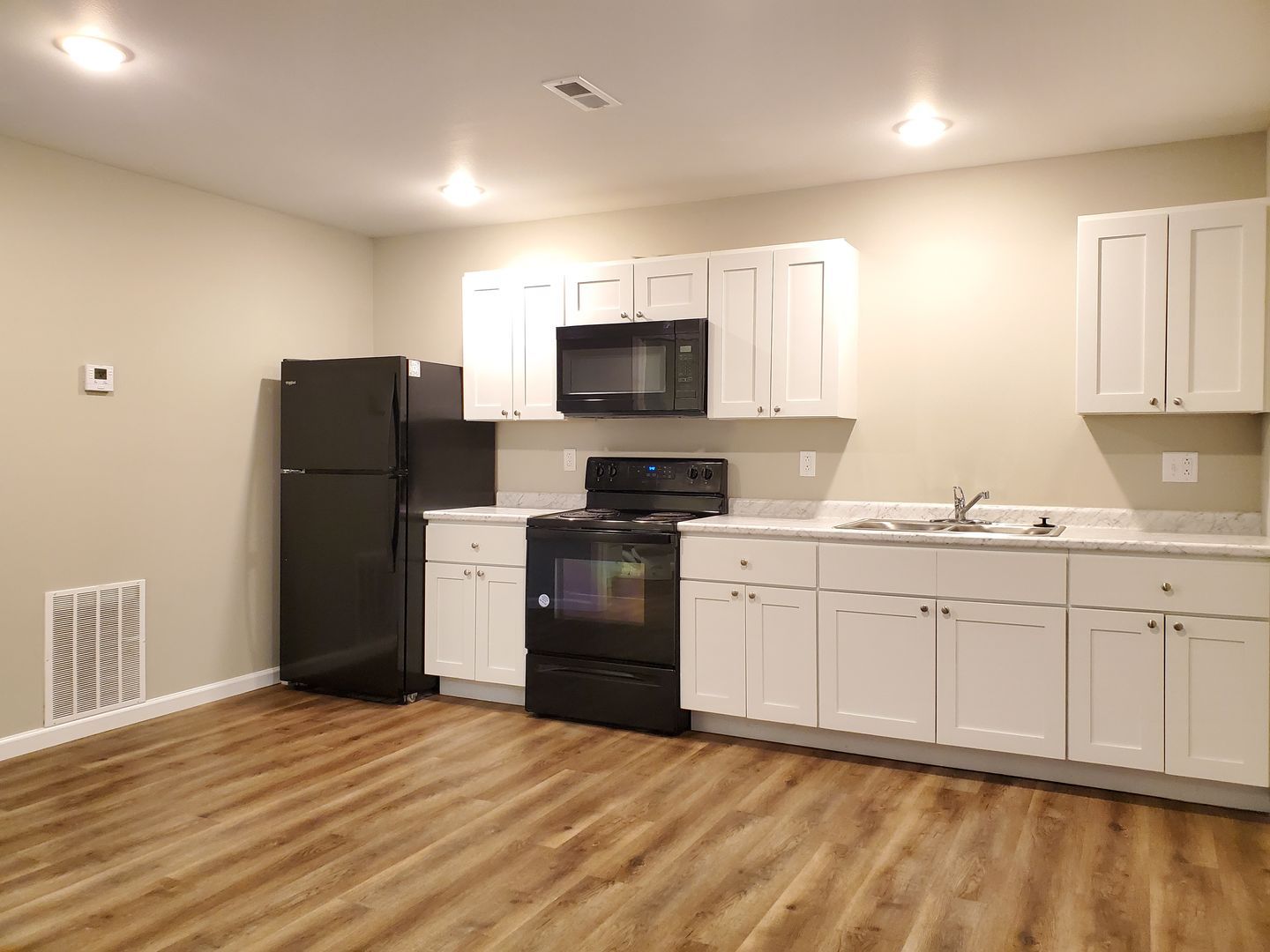 217 Cane Creek Ln unit 217-202 – photo 1