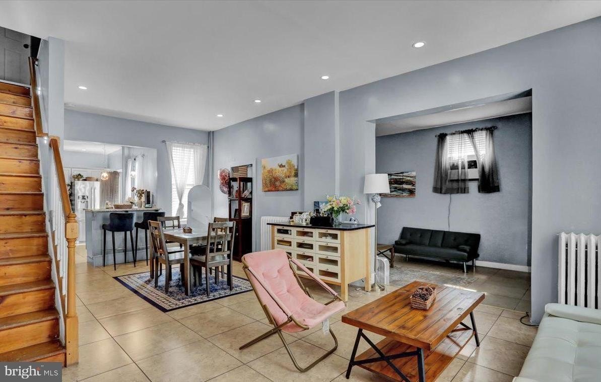 526 Windsor St – photo 3