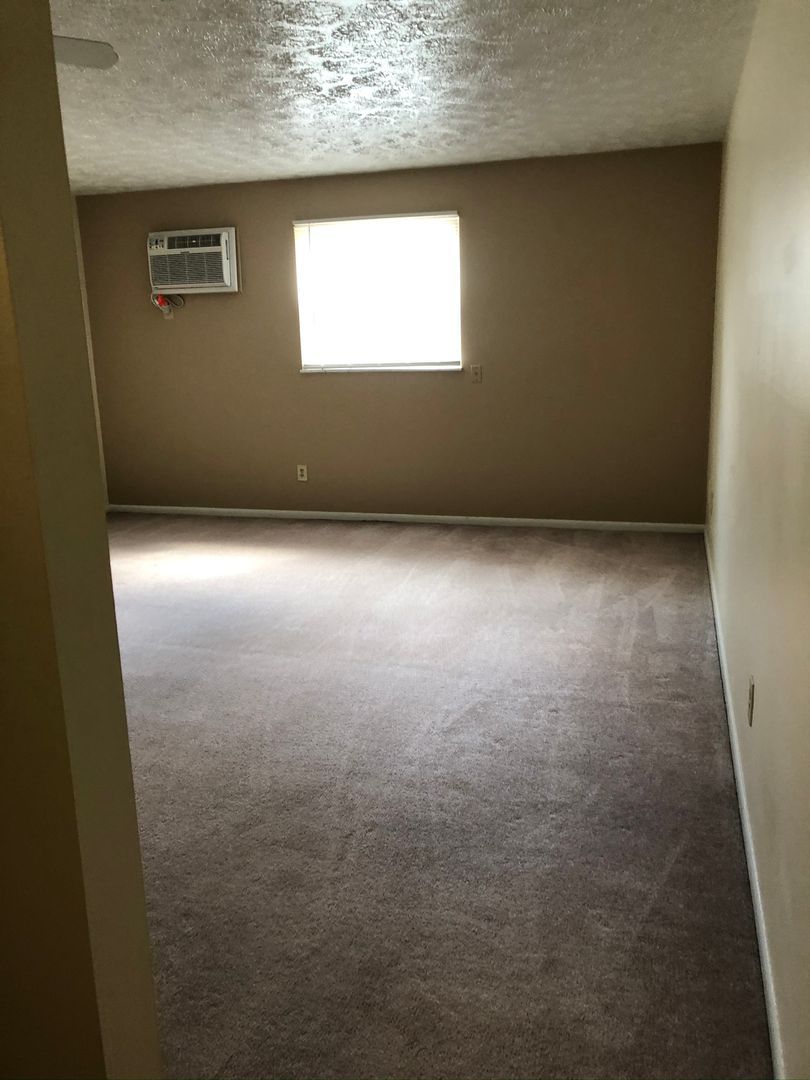 293 Maplewood Dr unit 293-105 – photo 4