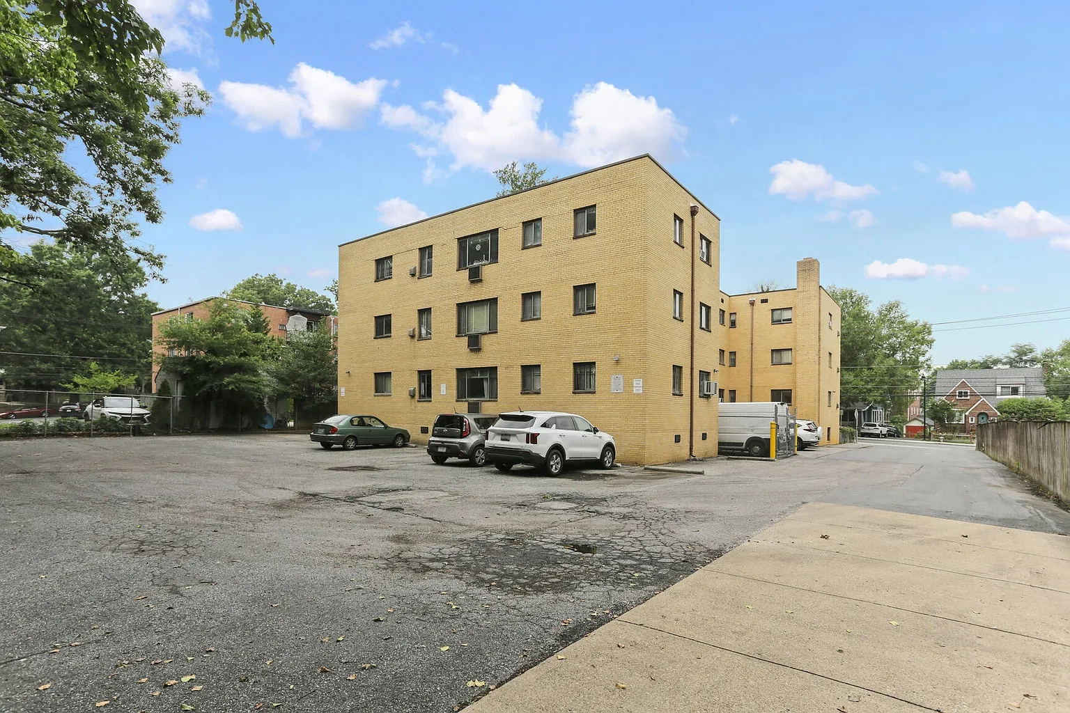 Flower House Apartments, LLC – photo 3