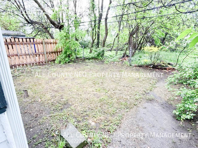 6518 Rogers Ave – photo 3