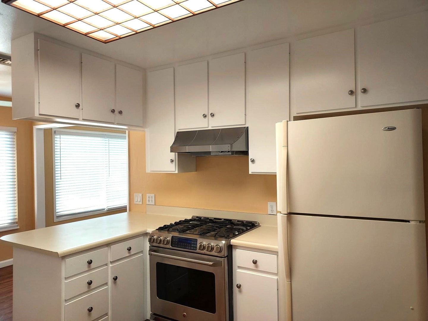 5847 Mildred St unit 5849 – photo 2