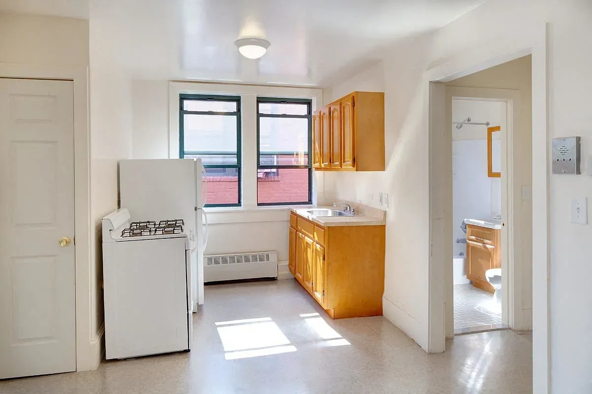 Bedell Towers – photo 4