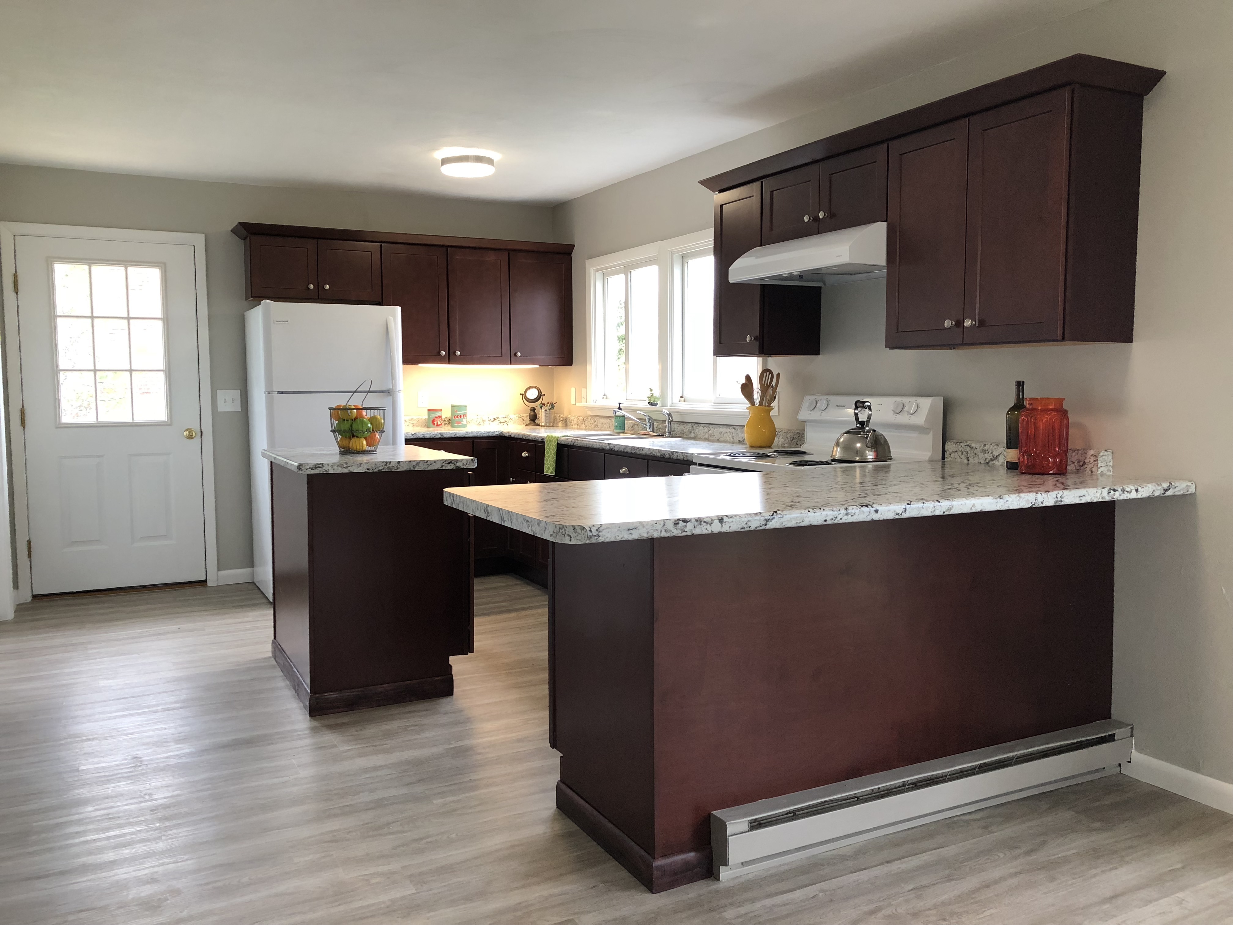 1020 Danby Rd – photo 5