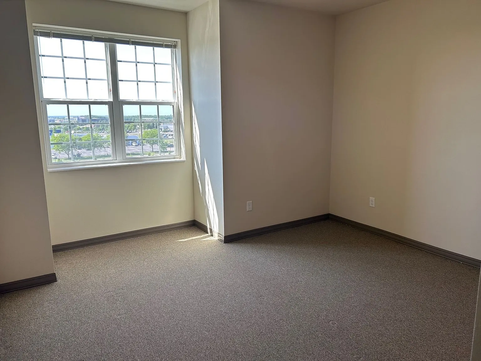 Madison Apartments – photo 1