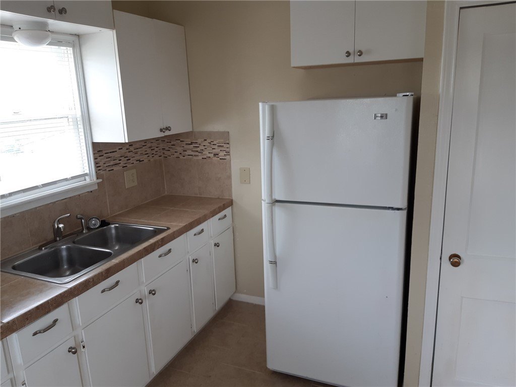 2801 Lawnview St – photo 4