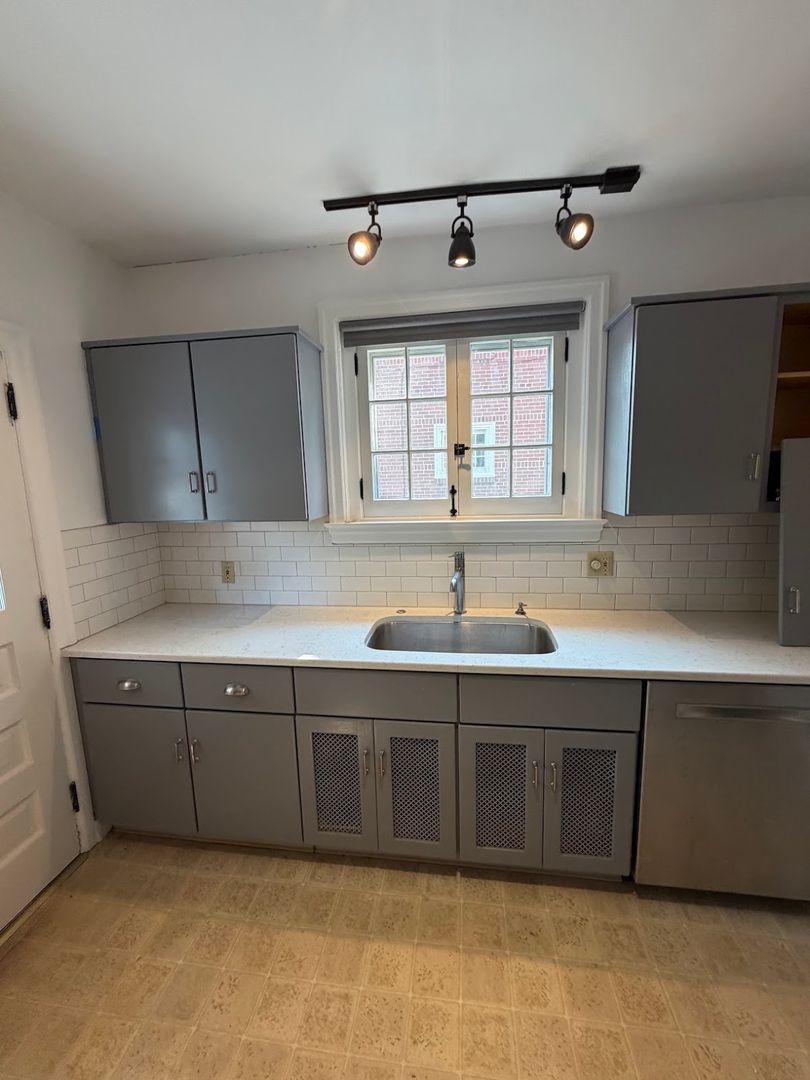 1512 Cleveland Ave – photo 4