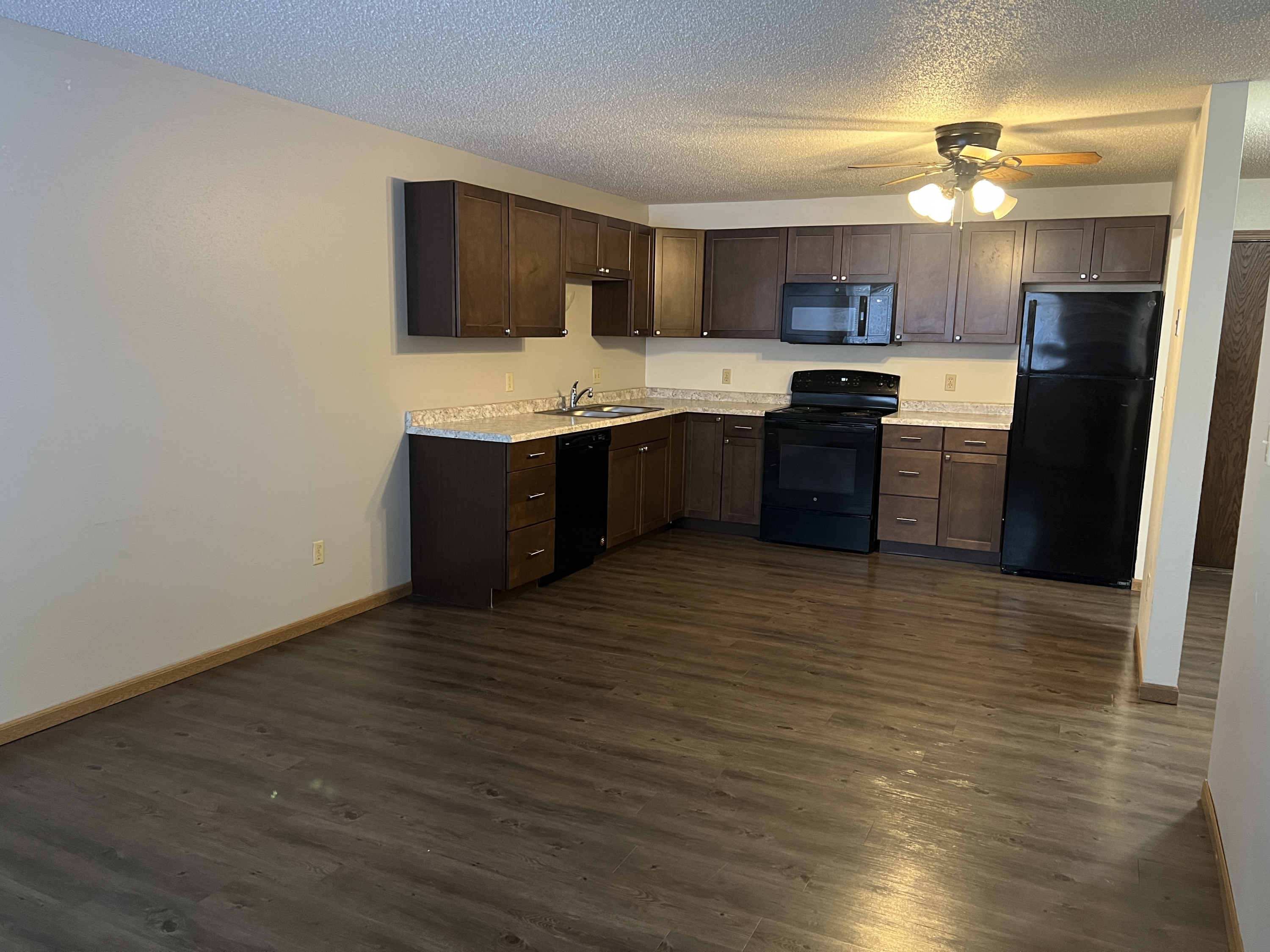 1544 E Gateway Cir S unit 104 – photo 1