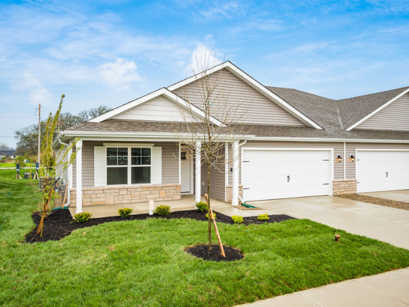 426 Emily Dr – photo 3