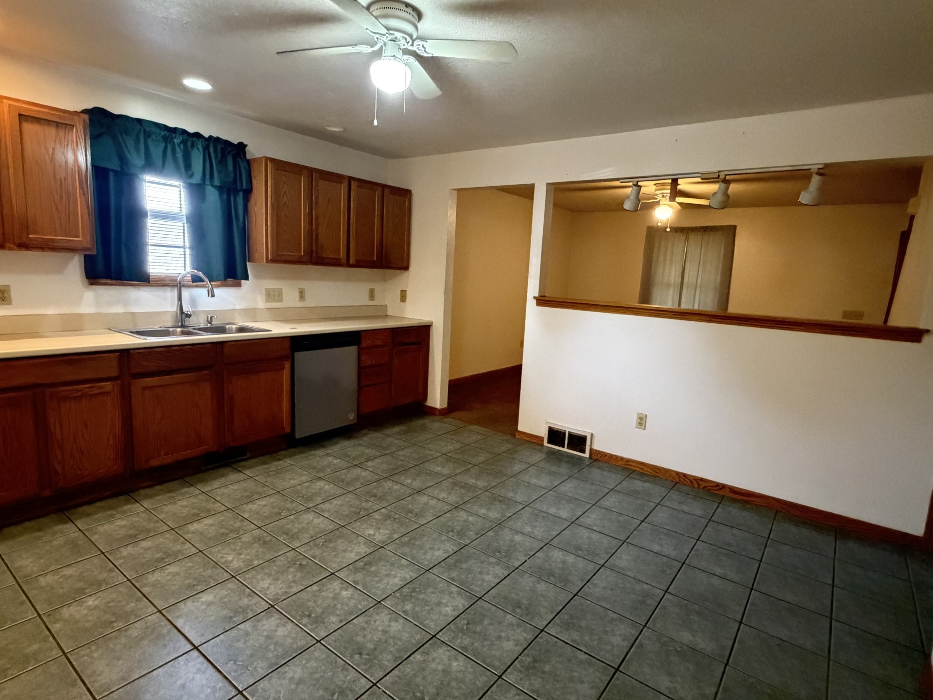 50 N Kimberly Ave unit 1 – photo 3