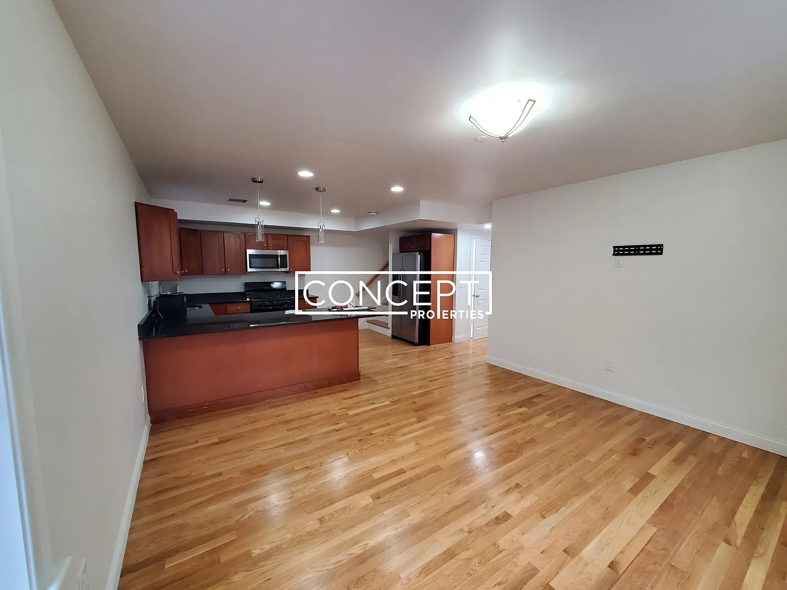 Humarock, MA 4+ Bedroom Apartments for Rent – photo 5