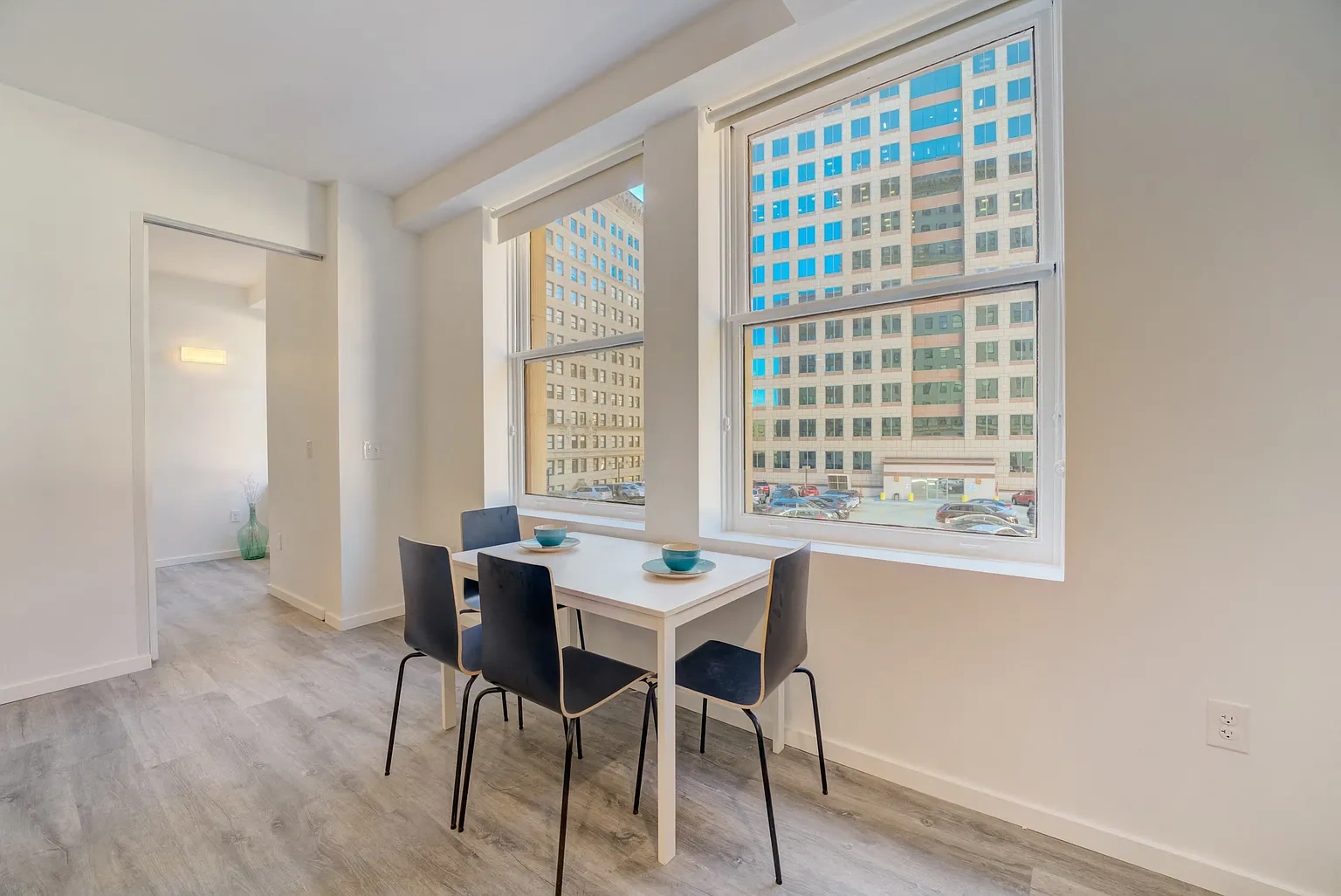 Lofts at 629 Euclid – photo 4