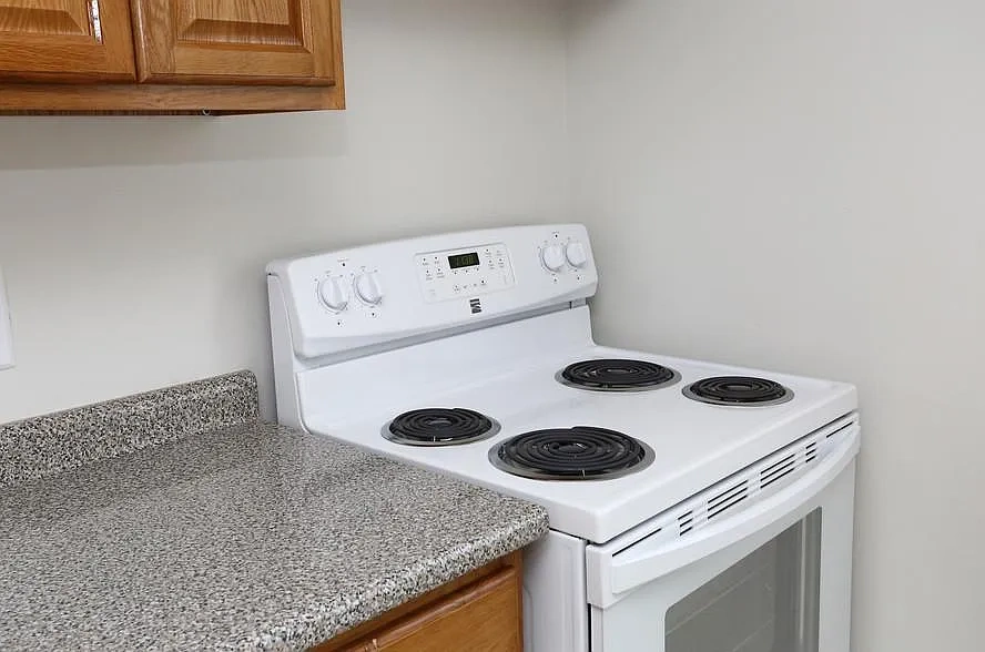 Parkside Apartments – photo 4