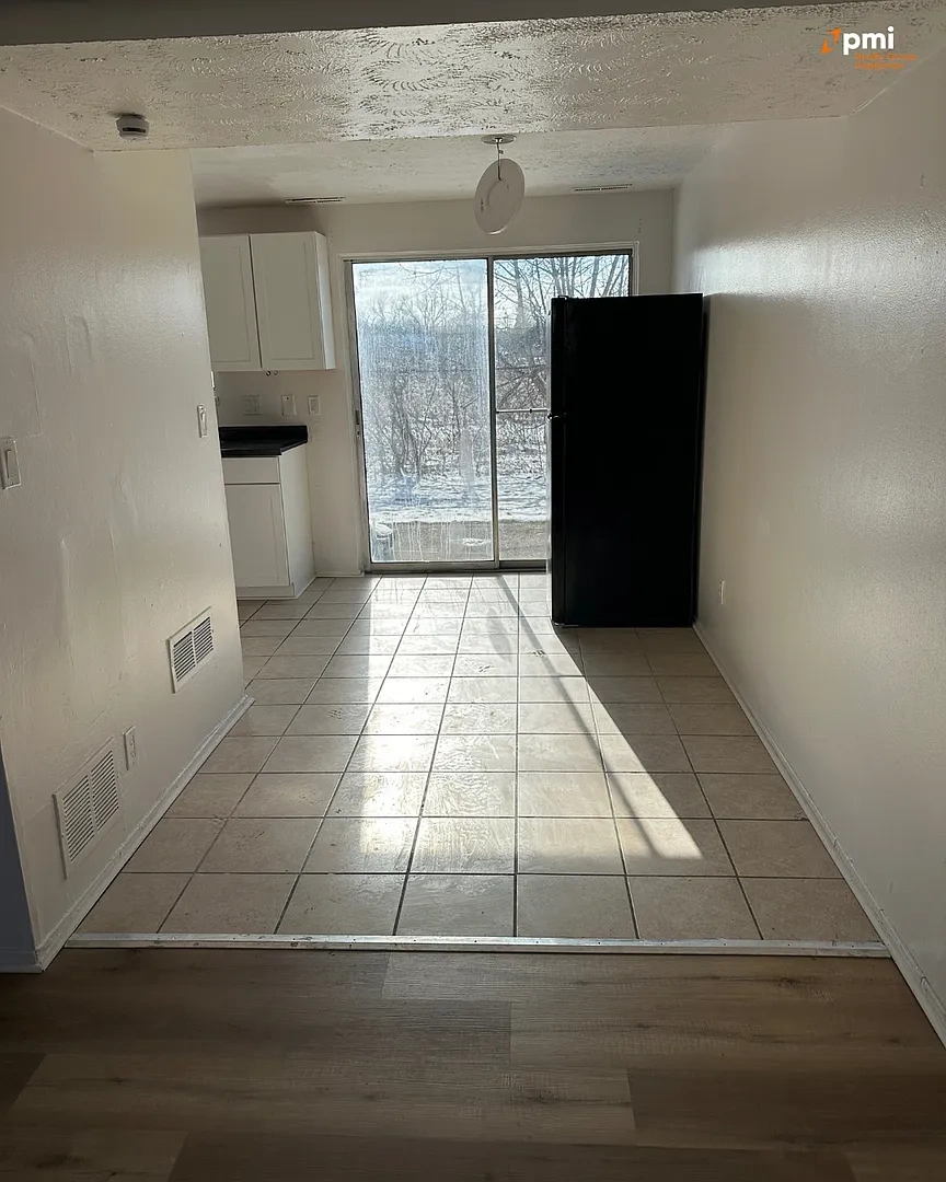 Hidden Village TownHomes – photo 4