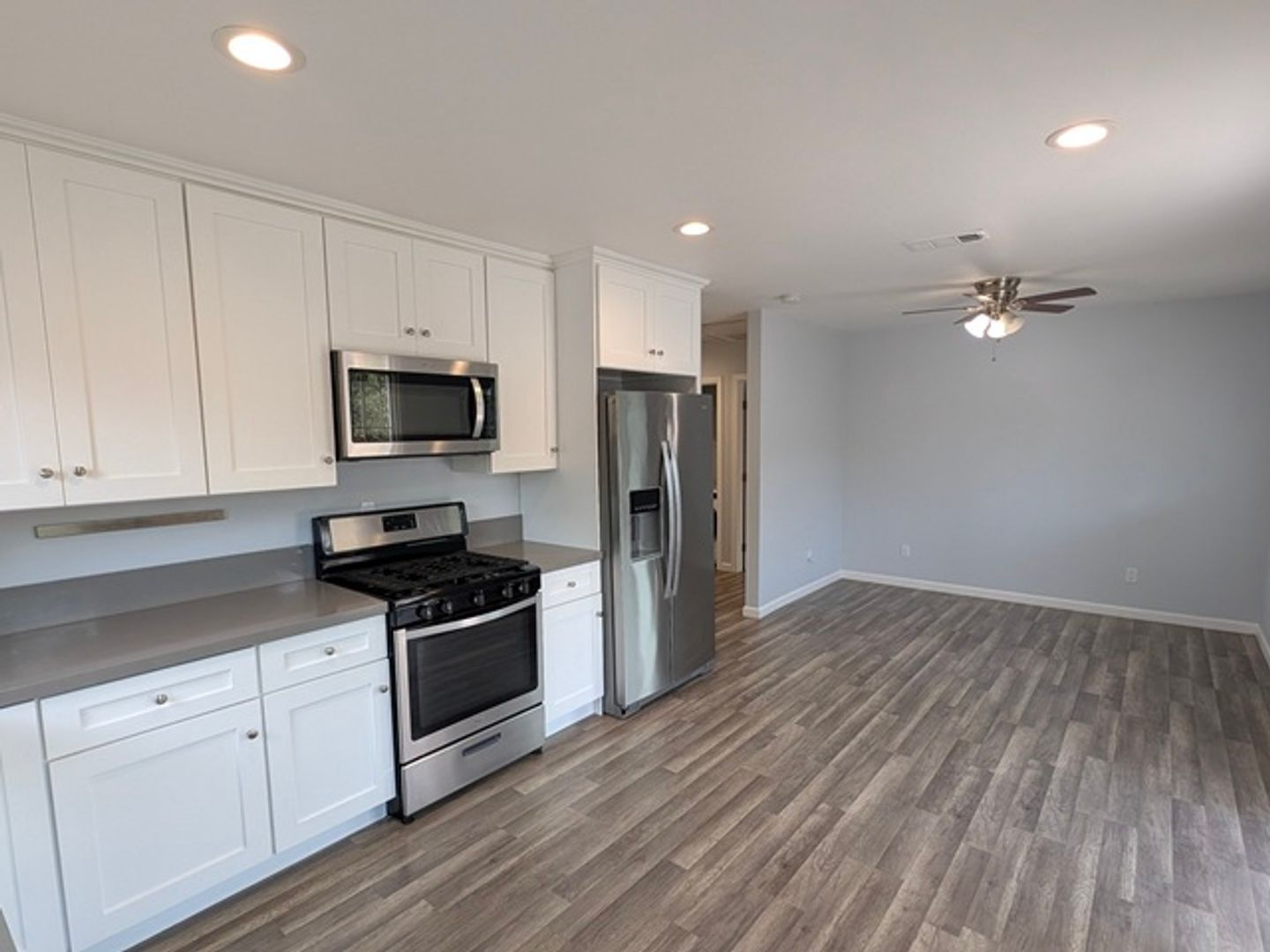 8302 Palm St unit 8302 – photo 3