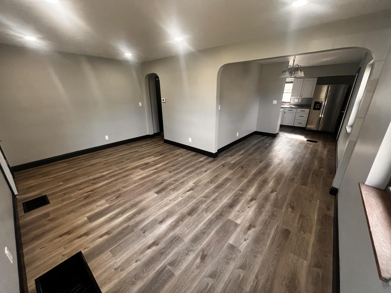 3077 Worthington Ave – photo 3