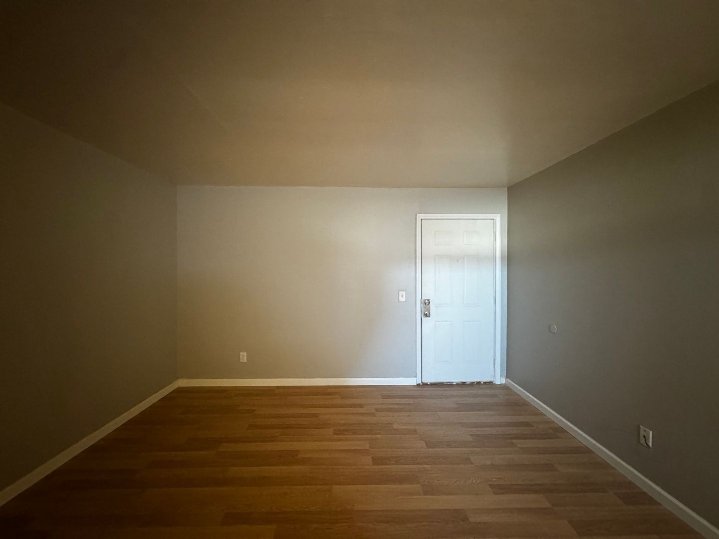 110 E Illinois Ave unit Apt. 2 – photo 4