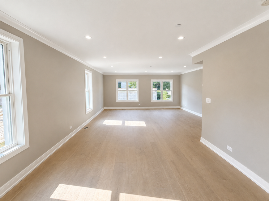 1905 W Huron St – photo 4
