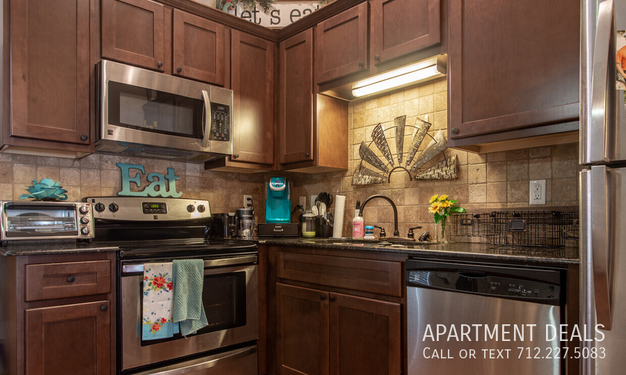 4312 Old College Rd – photo 2