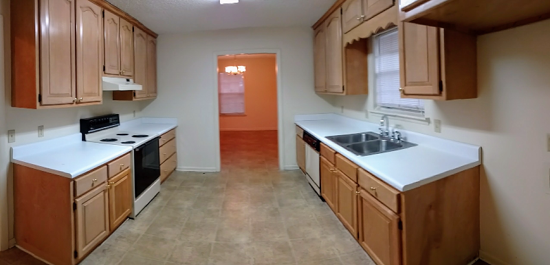 188 Johnson St – photo 3