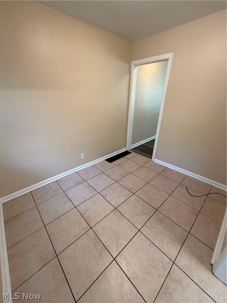 730 West St – photo 5