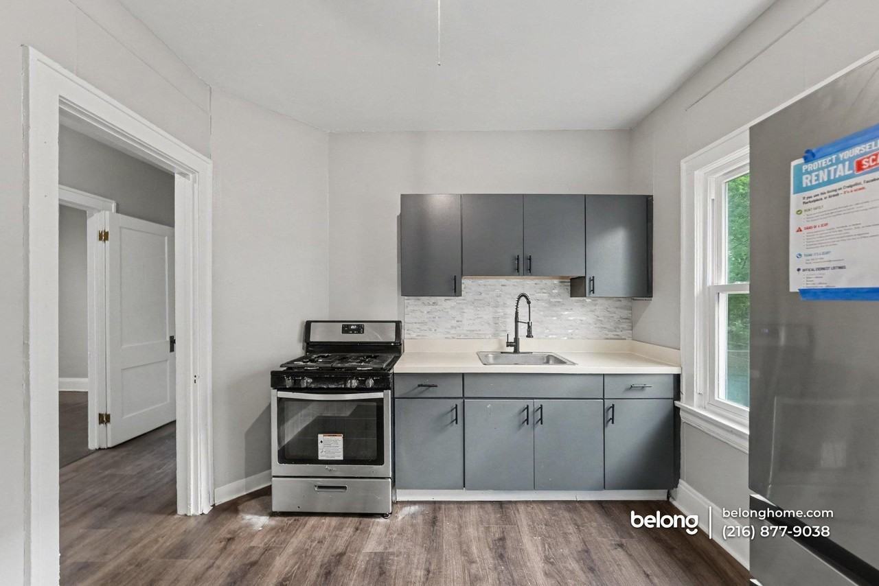 3413 Beechwood Ave – photo 4
