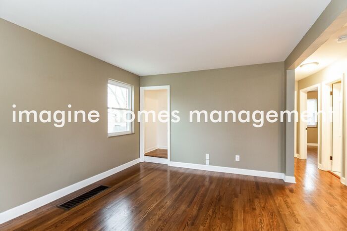 4521 Hunt Rd – photo 5