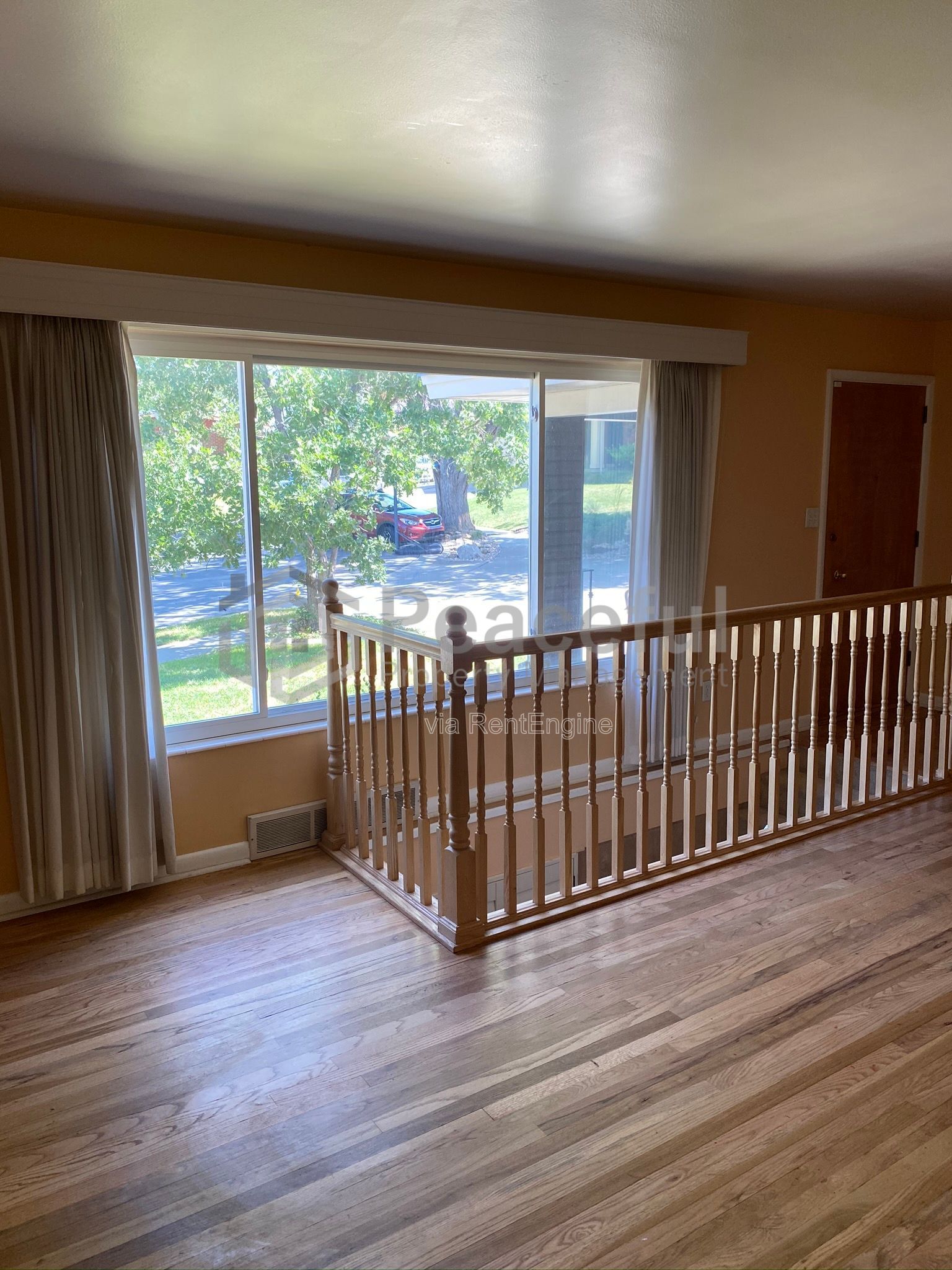 2250 Bryan Ave – photo 3