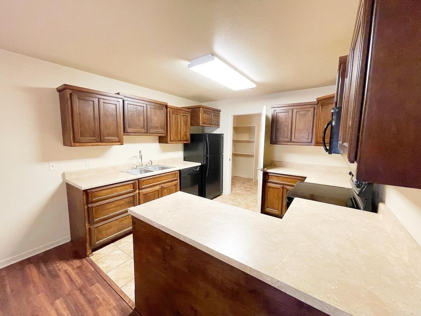 105 Parkshores Rd #A – photo 2