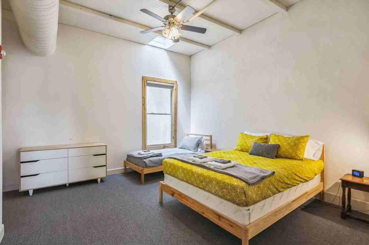 2078 West 25th Street – photo 5