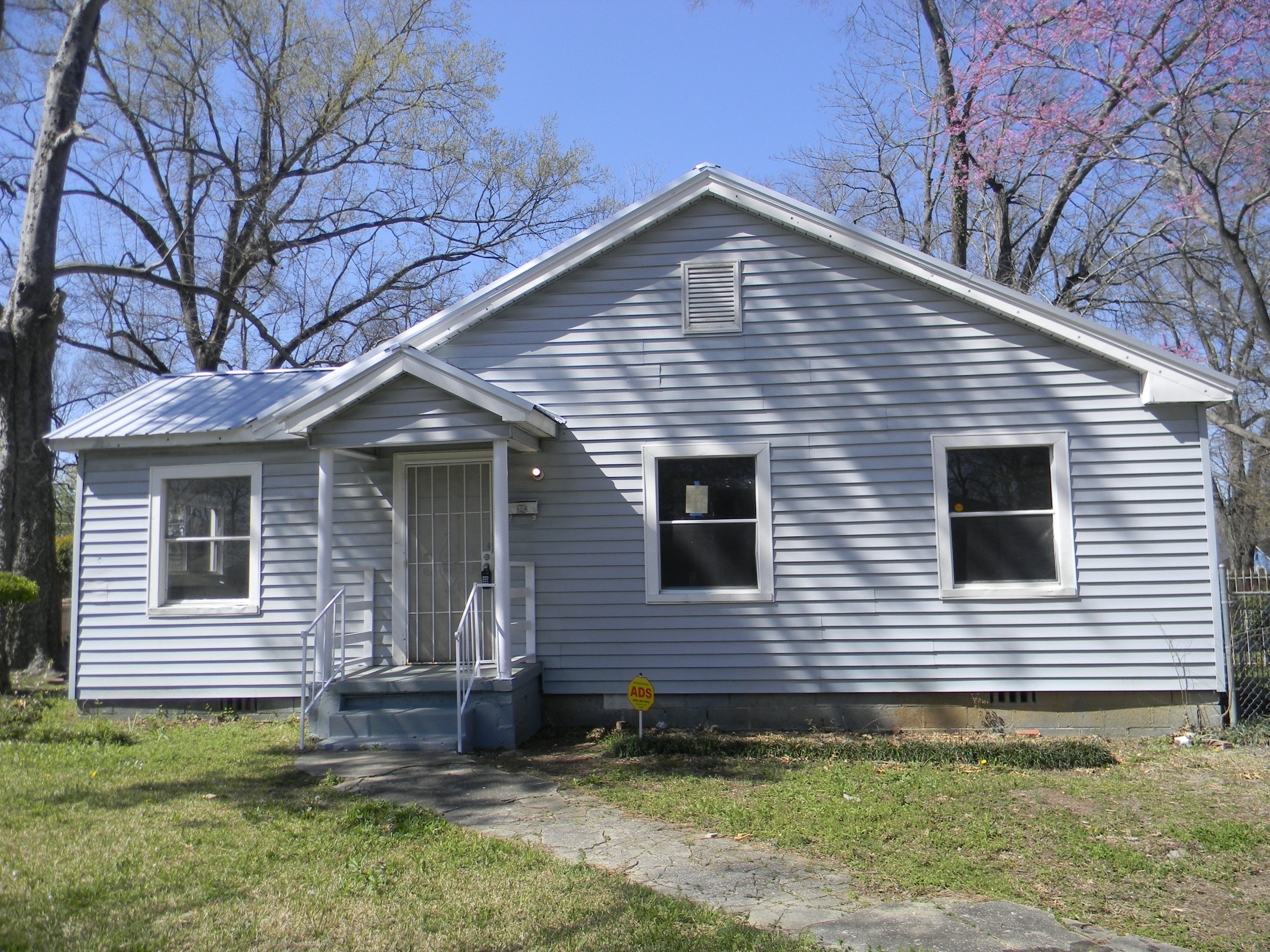 312 25th St SW – photo 1