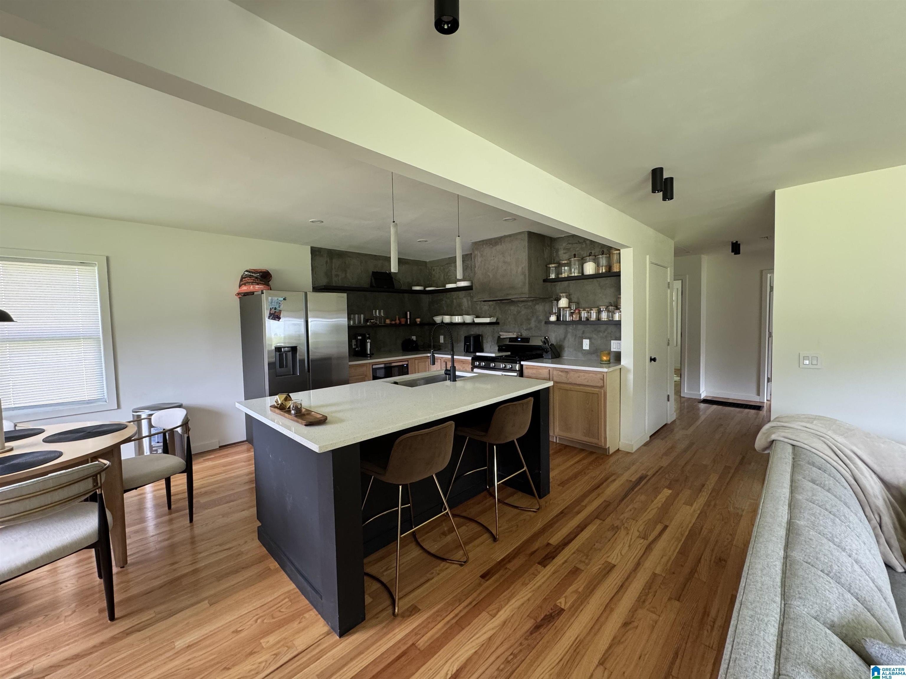 801 Central Ave – photo 5