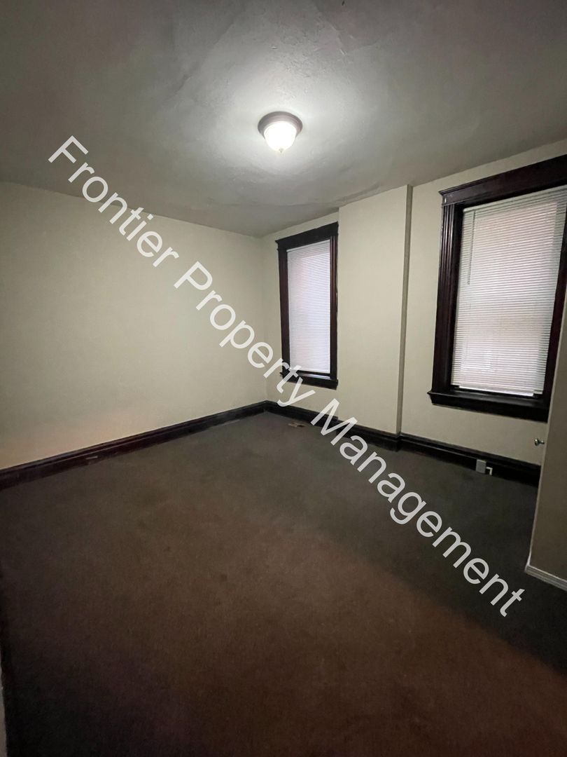 3922 Minnesota Ave unit 3922 Minnesota 1F – photo 5