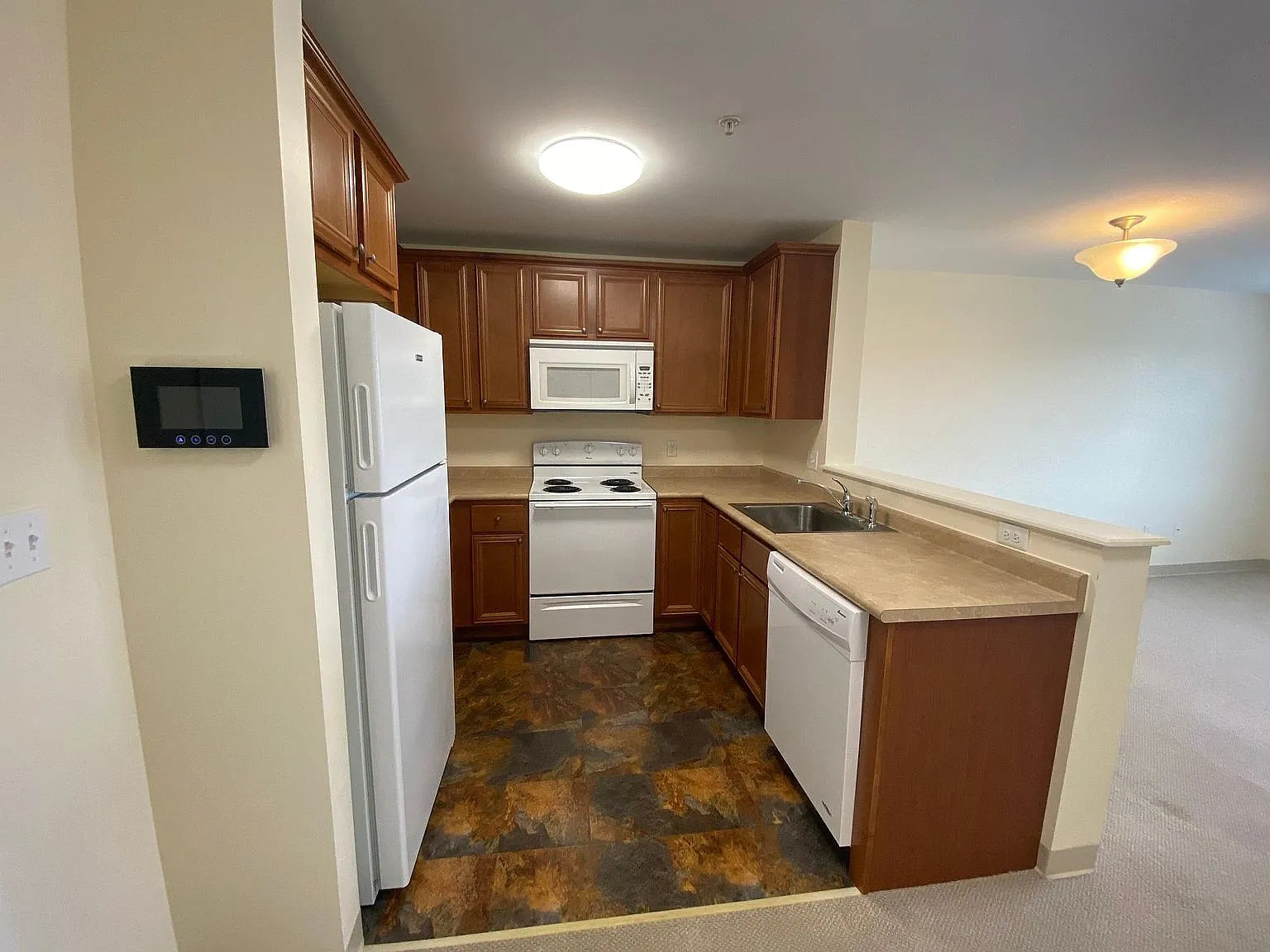 Shore Village Apartments - 55+ Senior Community – photo 5