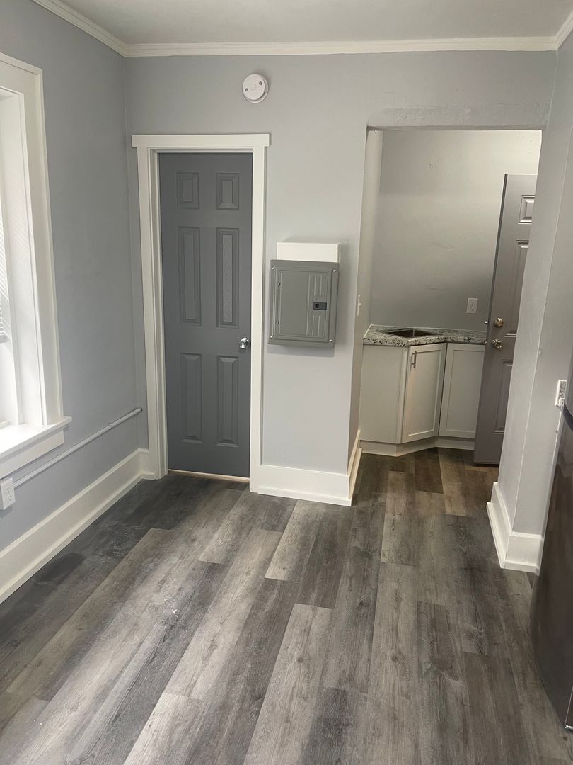 2007 Washington Ave unit 9 – photo 3