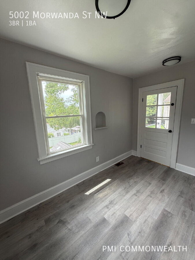 5002 Morwanda St NW – photo 5