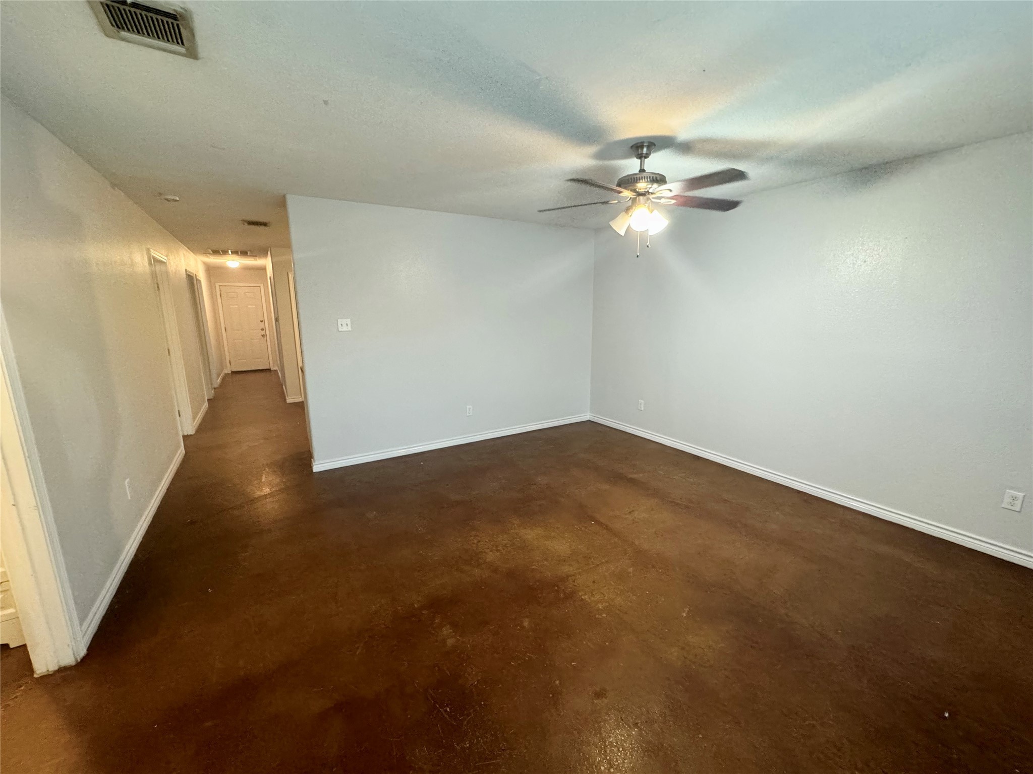 709 San Saba St unit A – photo 5