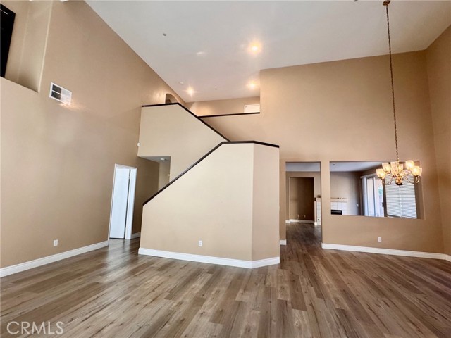 14880 Southend St – photo 3