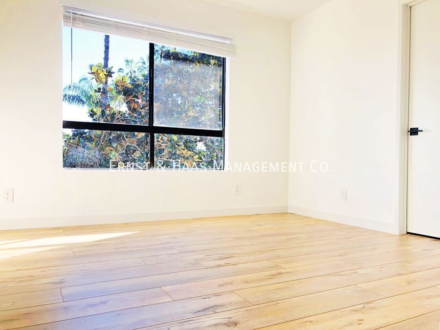 243 Temple Ave – photo 4