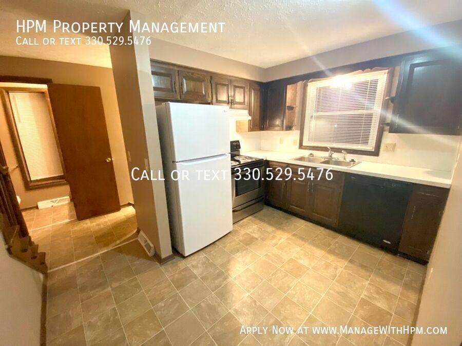 2776 Kipling Ave NW – photo 4
