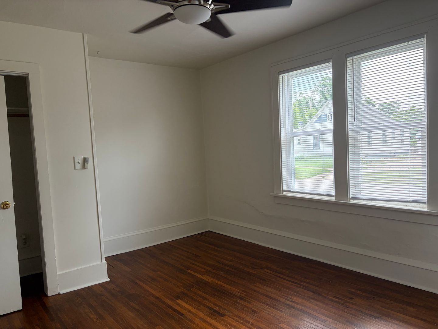 1404 S Center St – photo 4